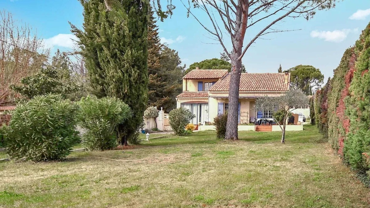Photo of Outdoor in Loriol-du-Comtat