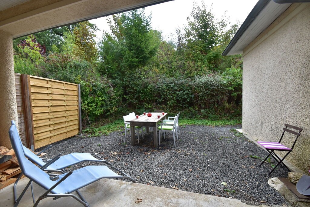 Photo of Patio Balcony in Cuzy