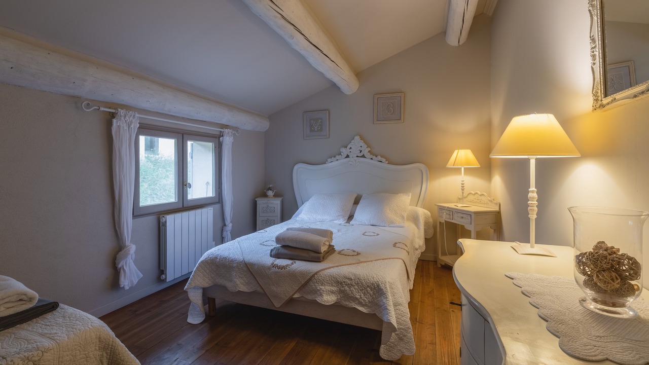 Photo of Bedroom in Montreal-les-Sources