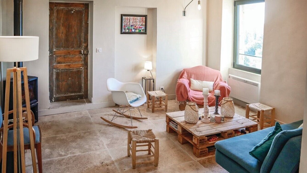Photo of Livingroom in Chamaret
