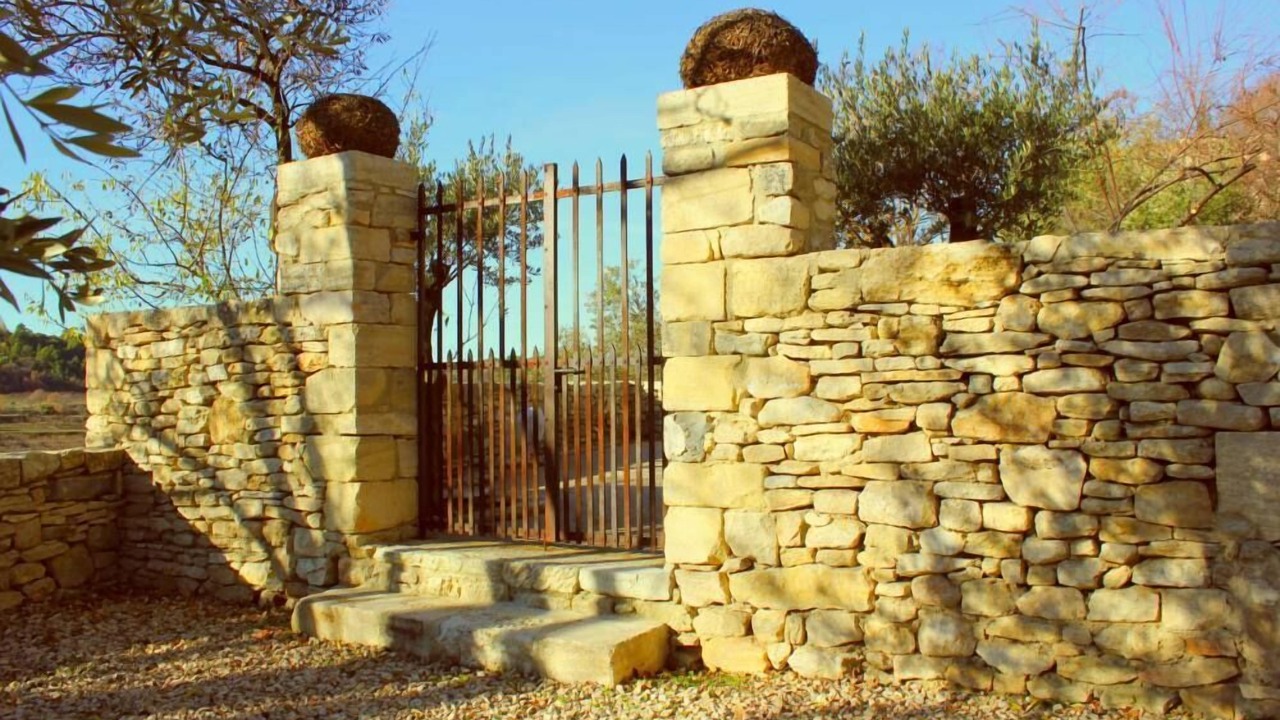 Photo of Outdoor in La Roque-sur-Pernes