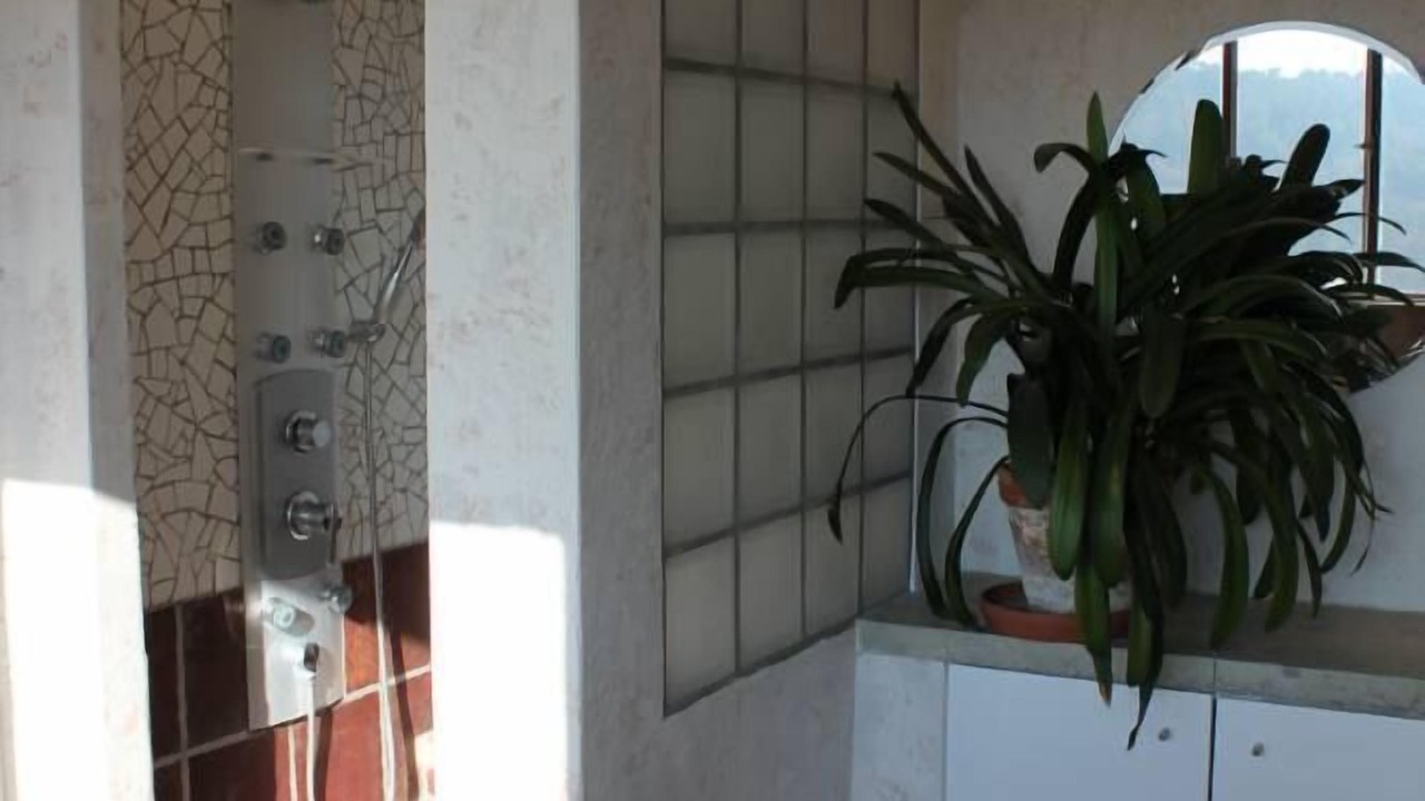 Photo of Bathroom in La Roque-sur-Pernes