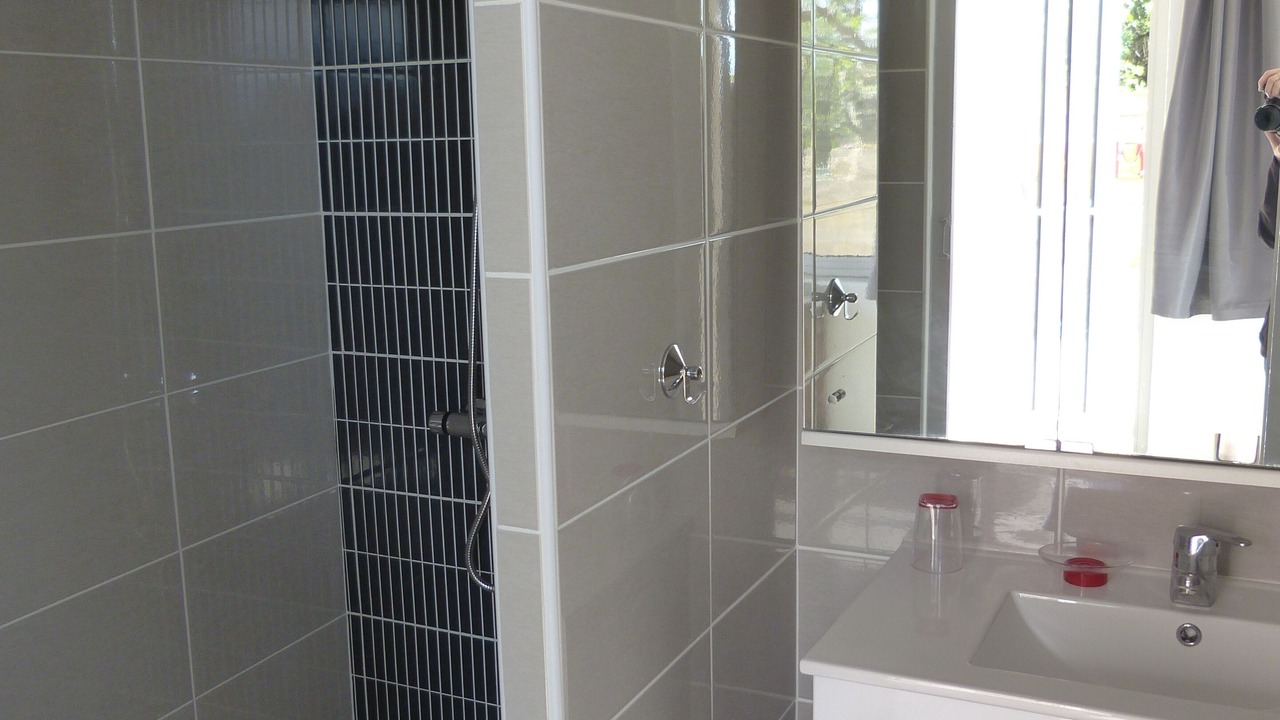 Photo of Bathroom in Faucon