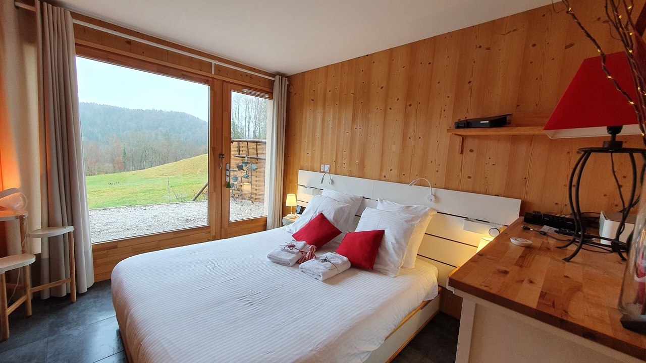 Photo of Bedroom in Chaux-des-Crotenay