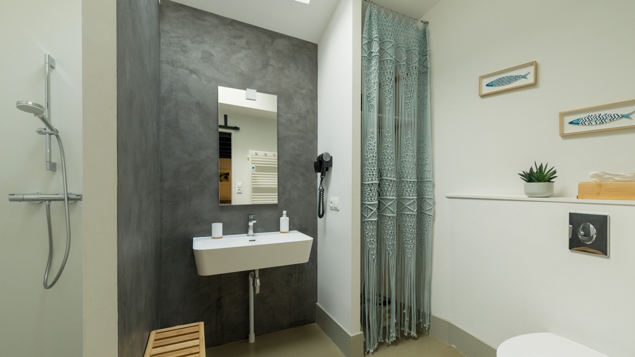 Photo of Bathroom in Louhans