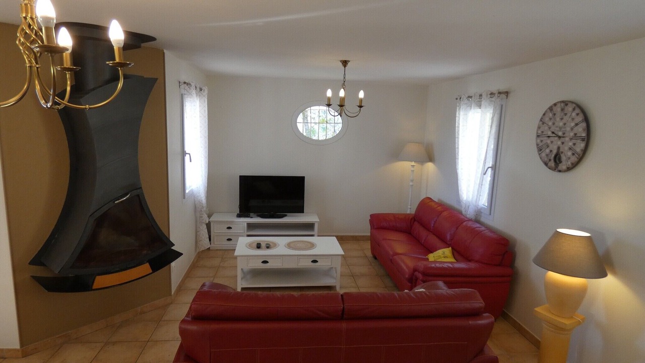 Photo of Livingroom in Saint-Paul-Trois-Chateaux