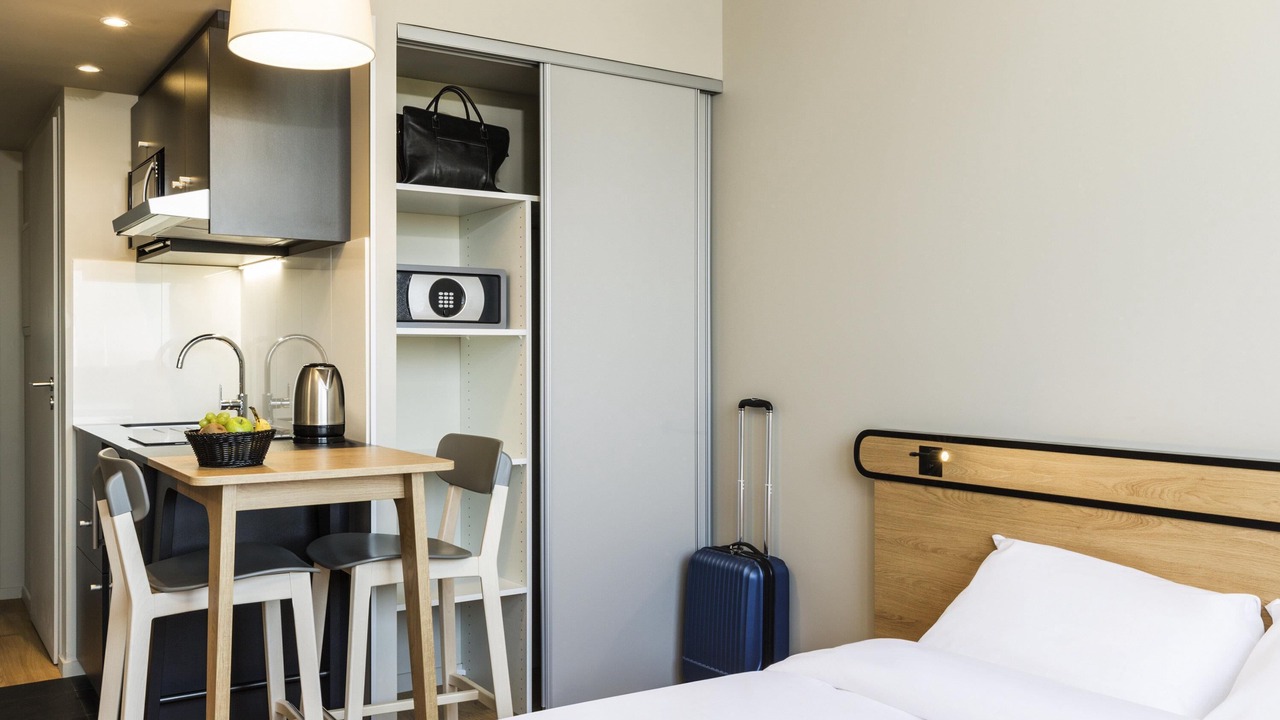 Photo of Bedroom in Palaiseau