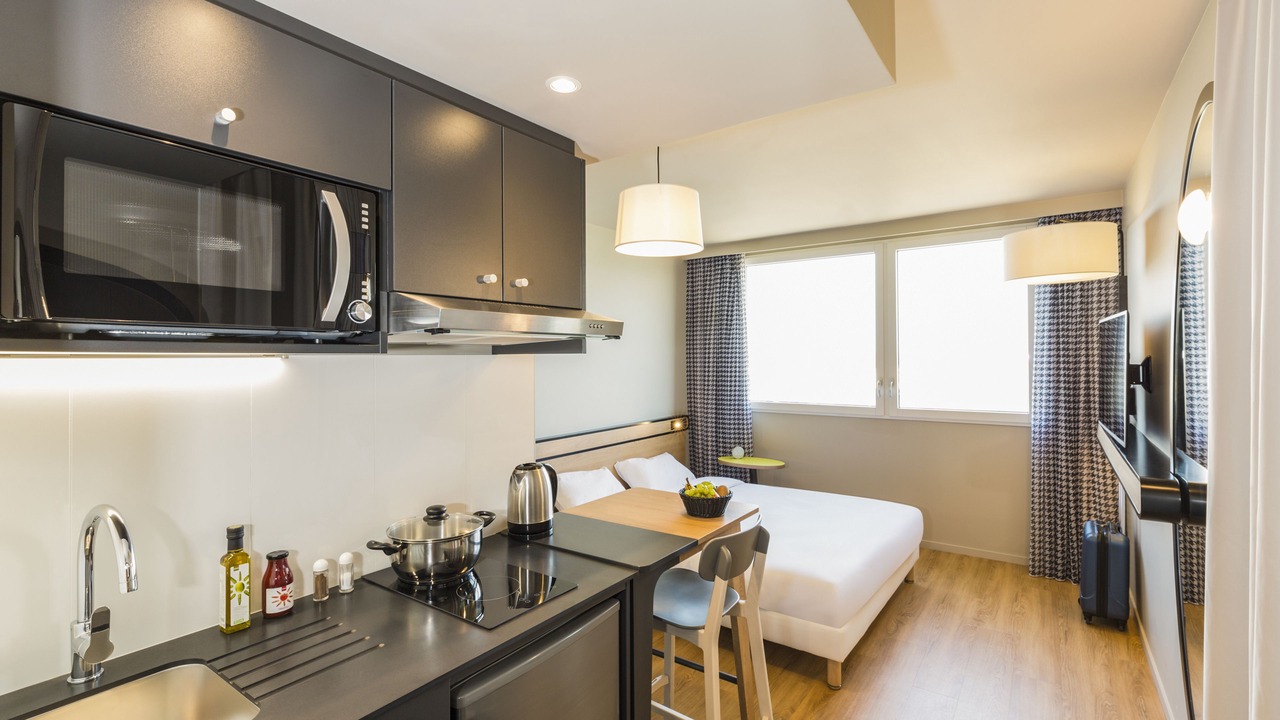 Photo of Bedroom in Palaiseau