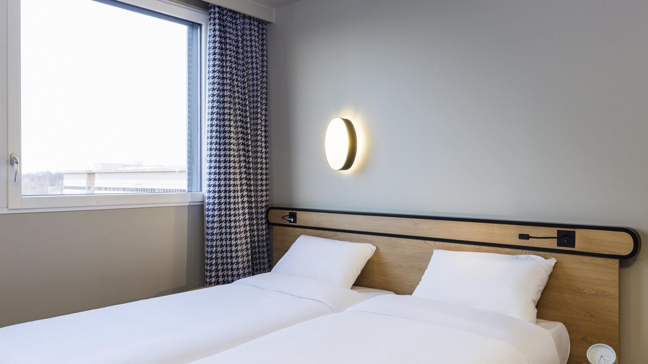 Photo of Bedroom in Palaiseau