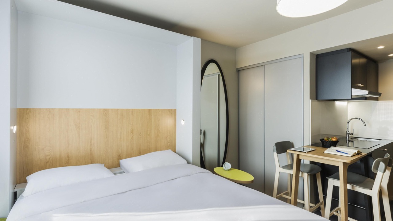 Photo of Bedroom in Palaiseau