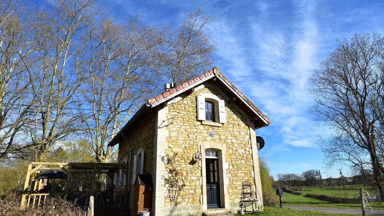 Photo of Outdoor in Montaron