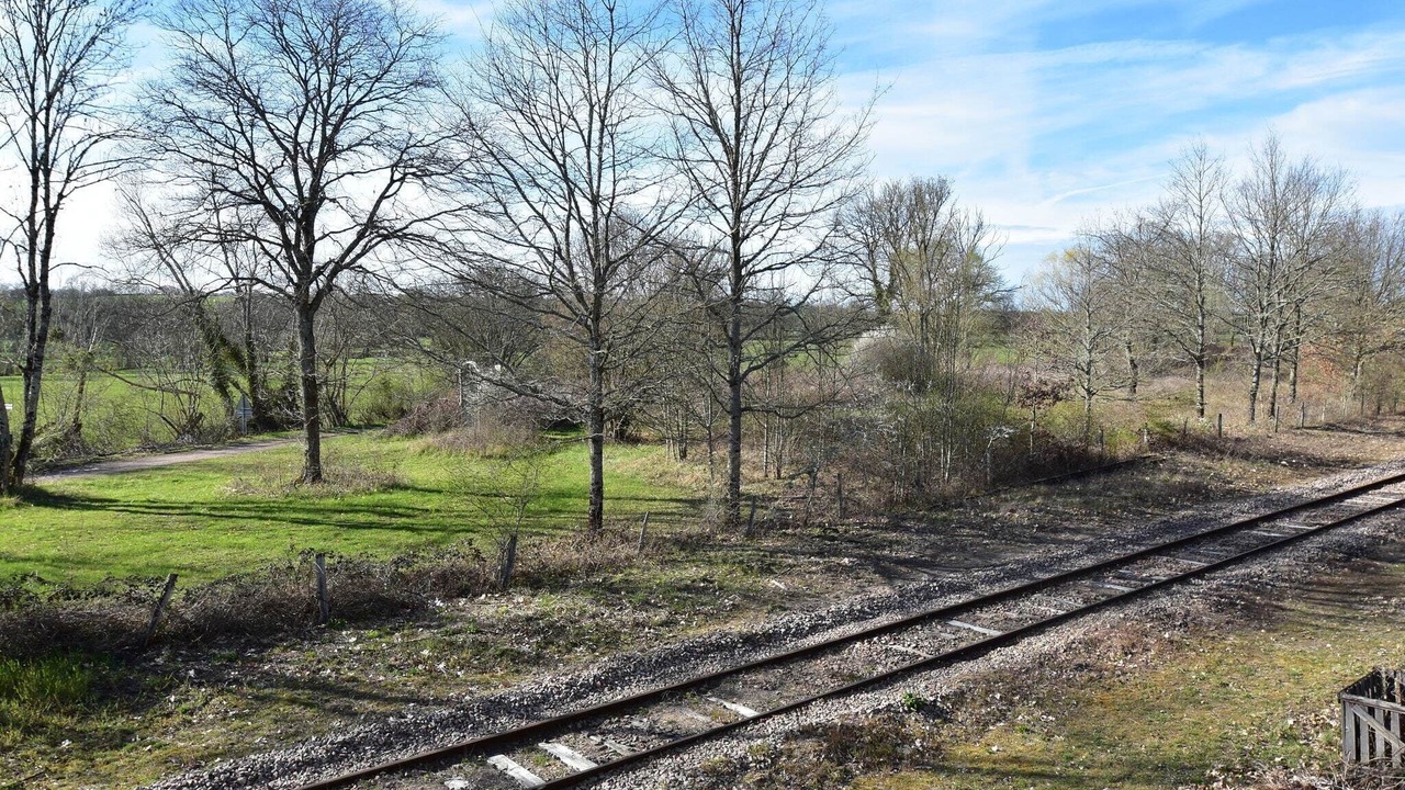 Photo of Others in Montaron