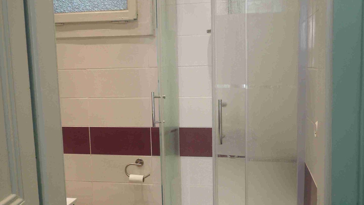 Photo of Bathroom in Aix-les-Bains City Center