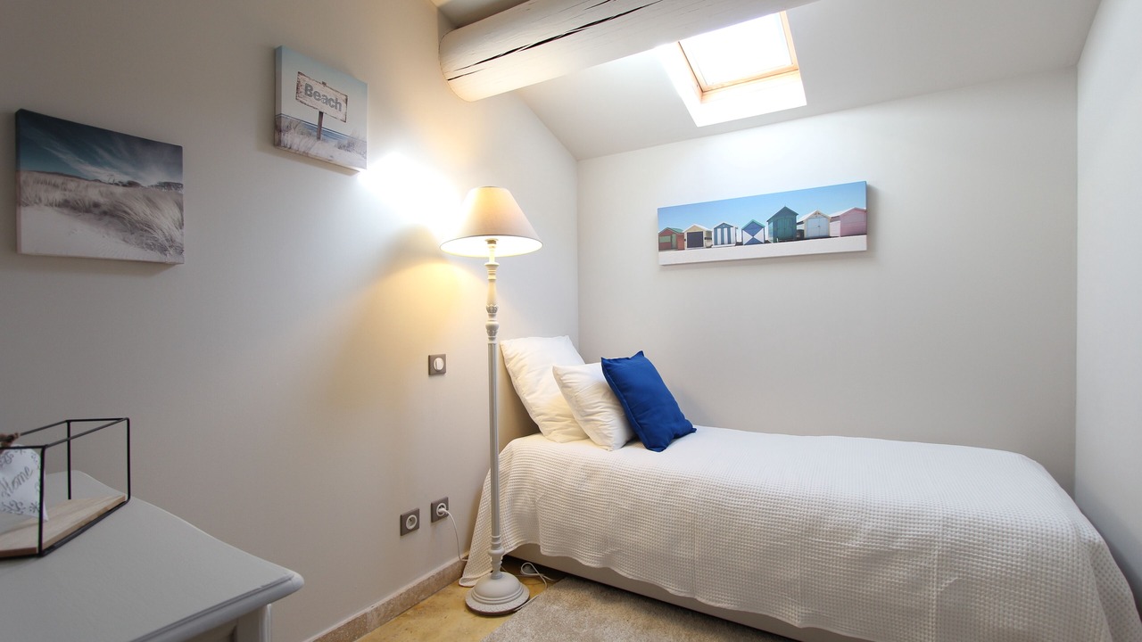 Photo of Bedroom in Beaumes-de-Venise