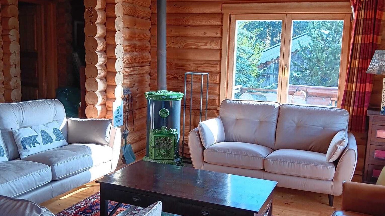 Photo of Livingroom in Pyrenees 2000