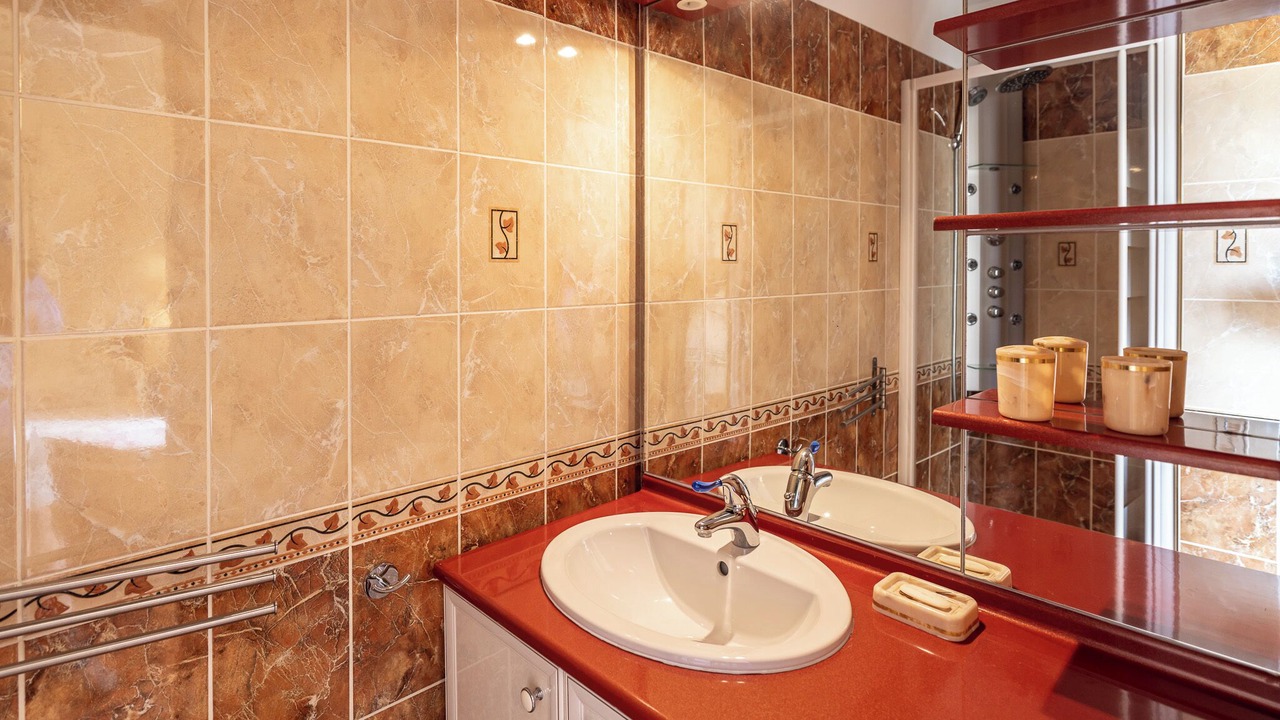 Photo of Bathroom in Saint-Geyrac