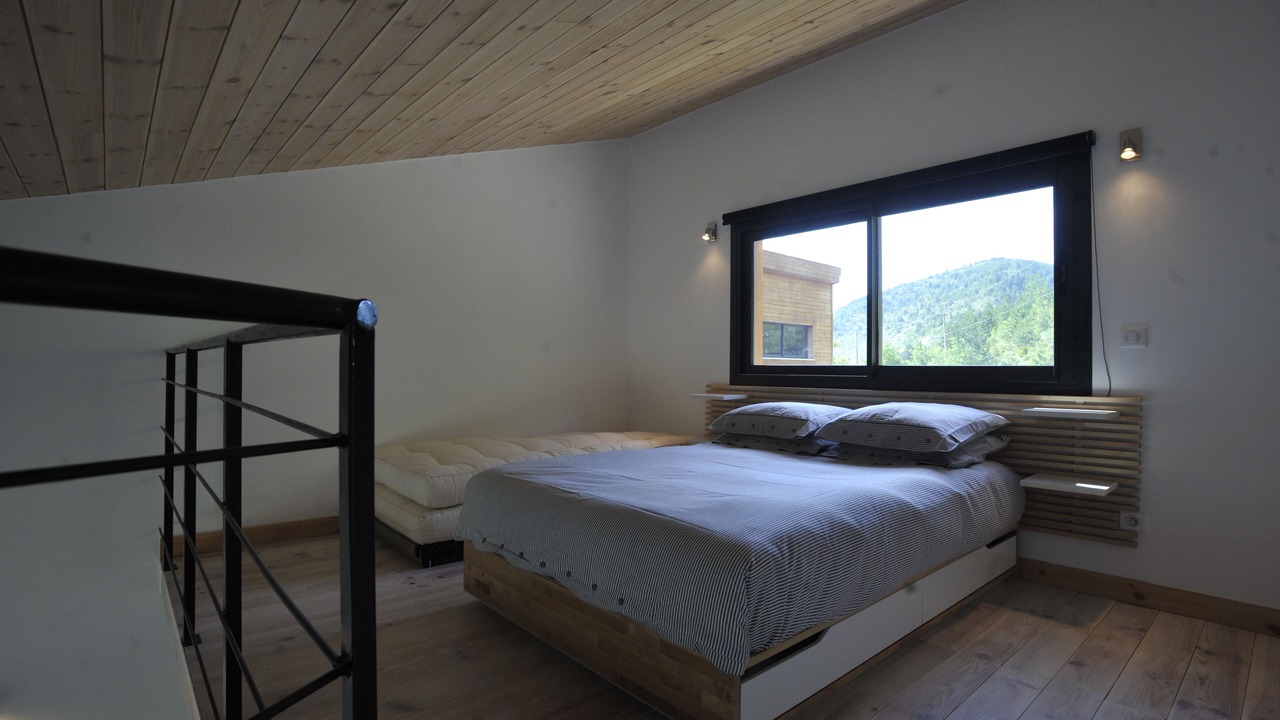 Photo of Bedroom in La Roche-sur-le-Buis