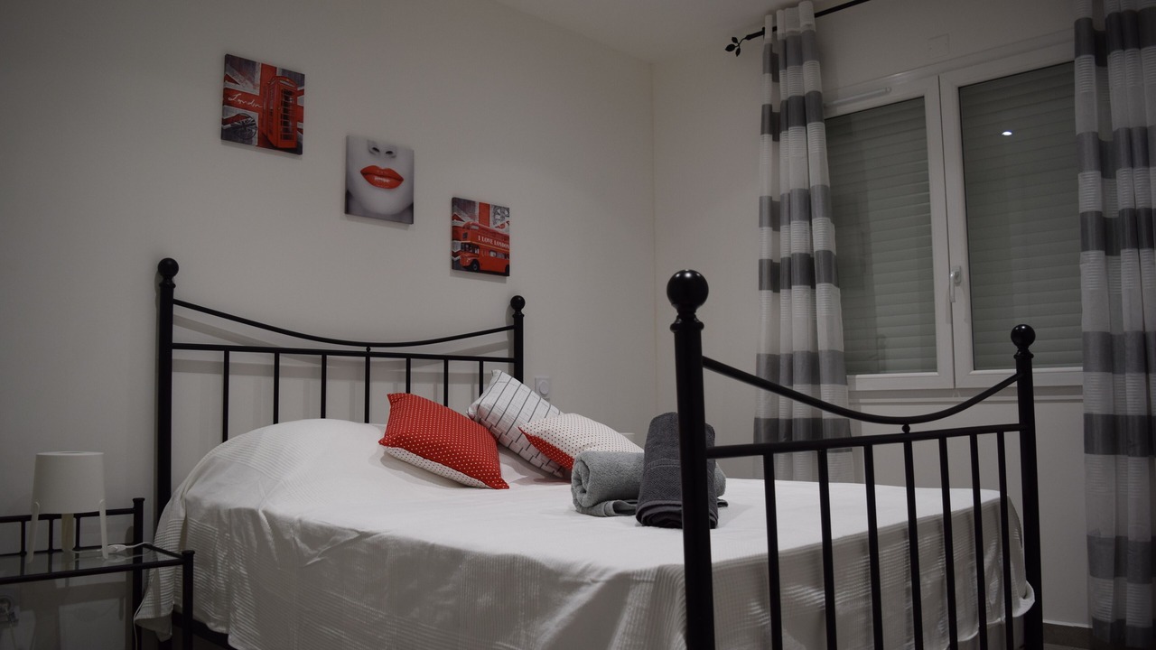 Photo of Bedroom in Pierrelongue