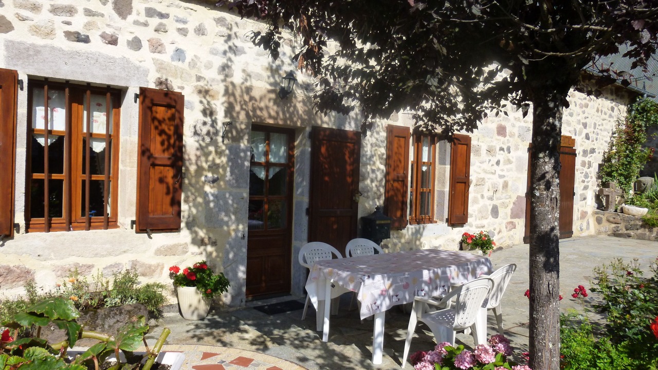 Photo of Outdoor in Saint-Jacques-des-Blats