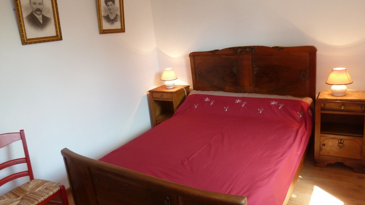Photo of Bedroom in Saint-Jacques-des-Blats