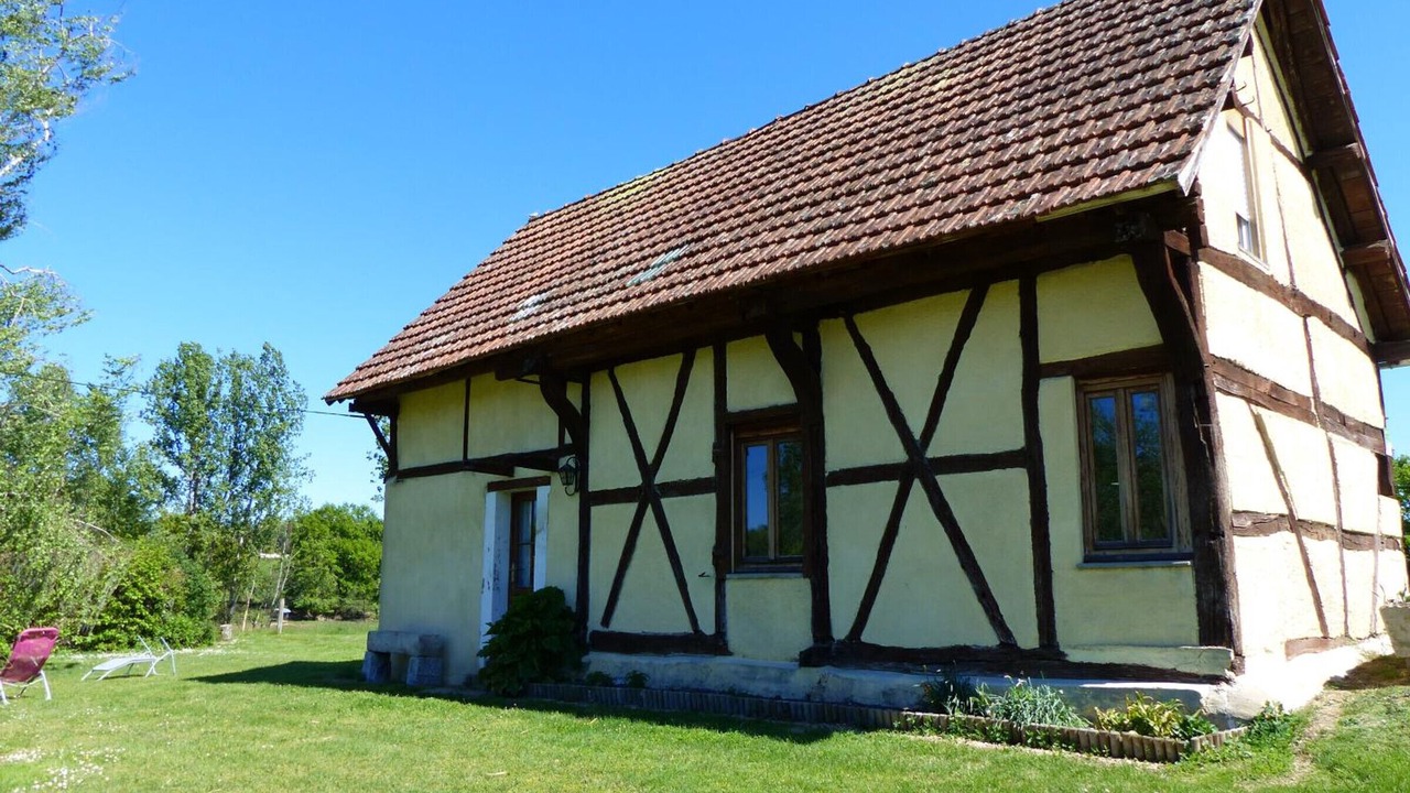 Photo of Outdoor in Diou