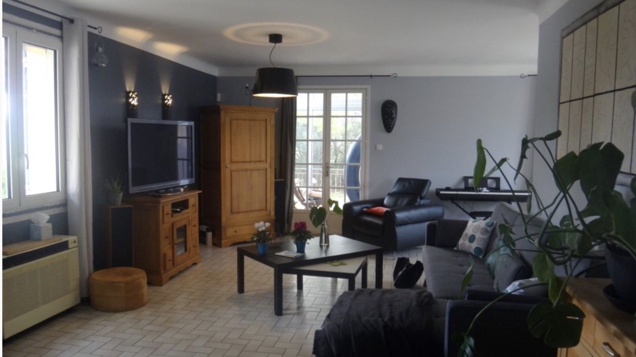 Photo of Livingroom in Mazan