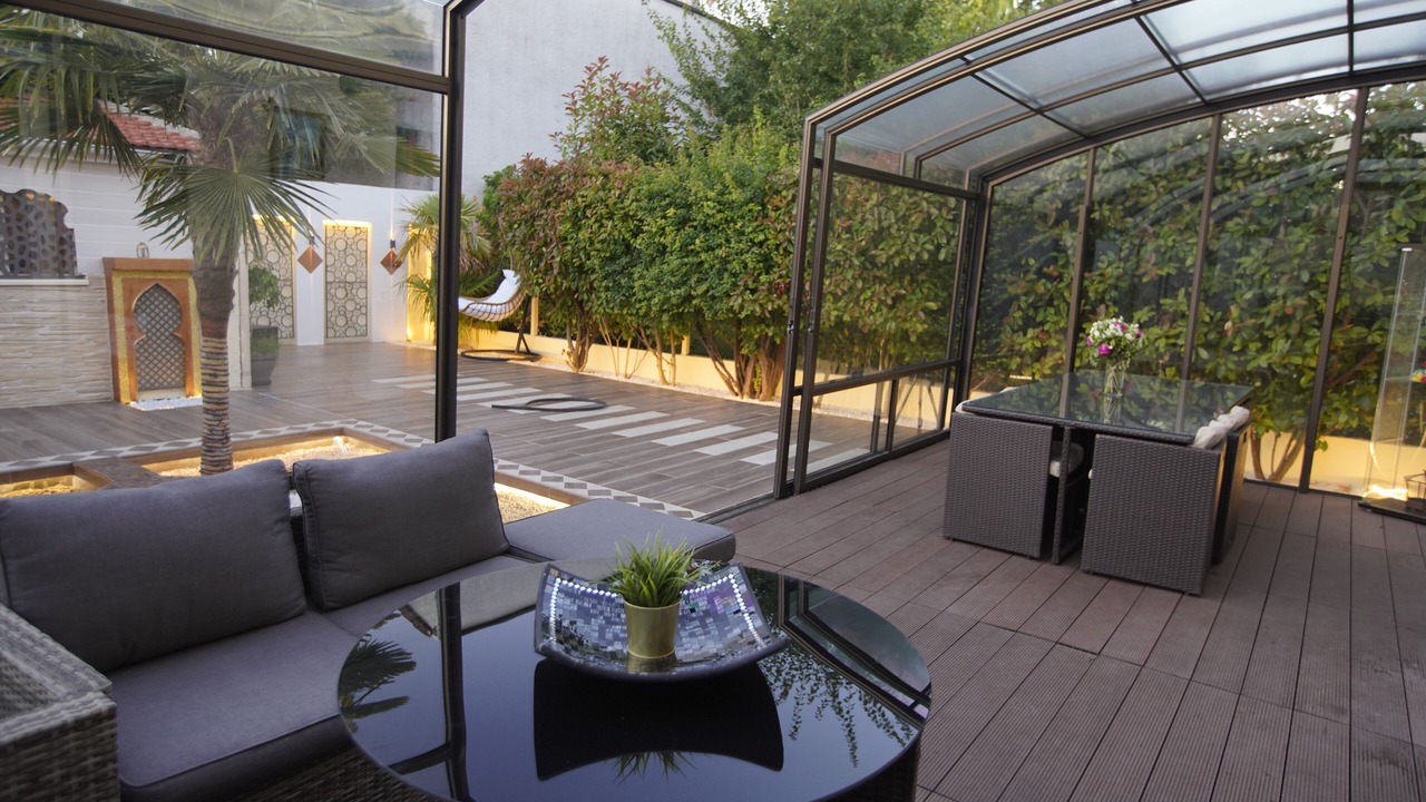 Photo of Patio Balcony in Paray-Vieille-Poste