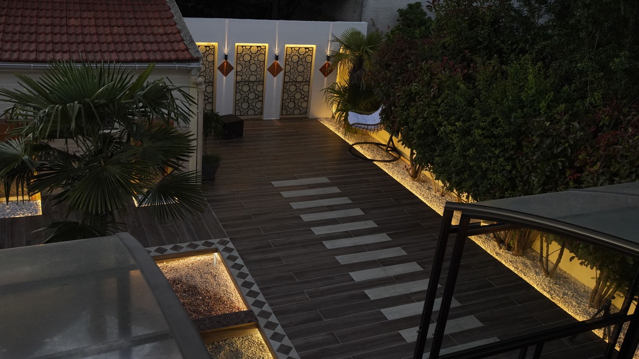 Photo of Patio Balcony in Paray-Vieille-Poste