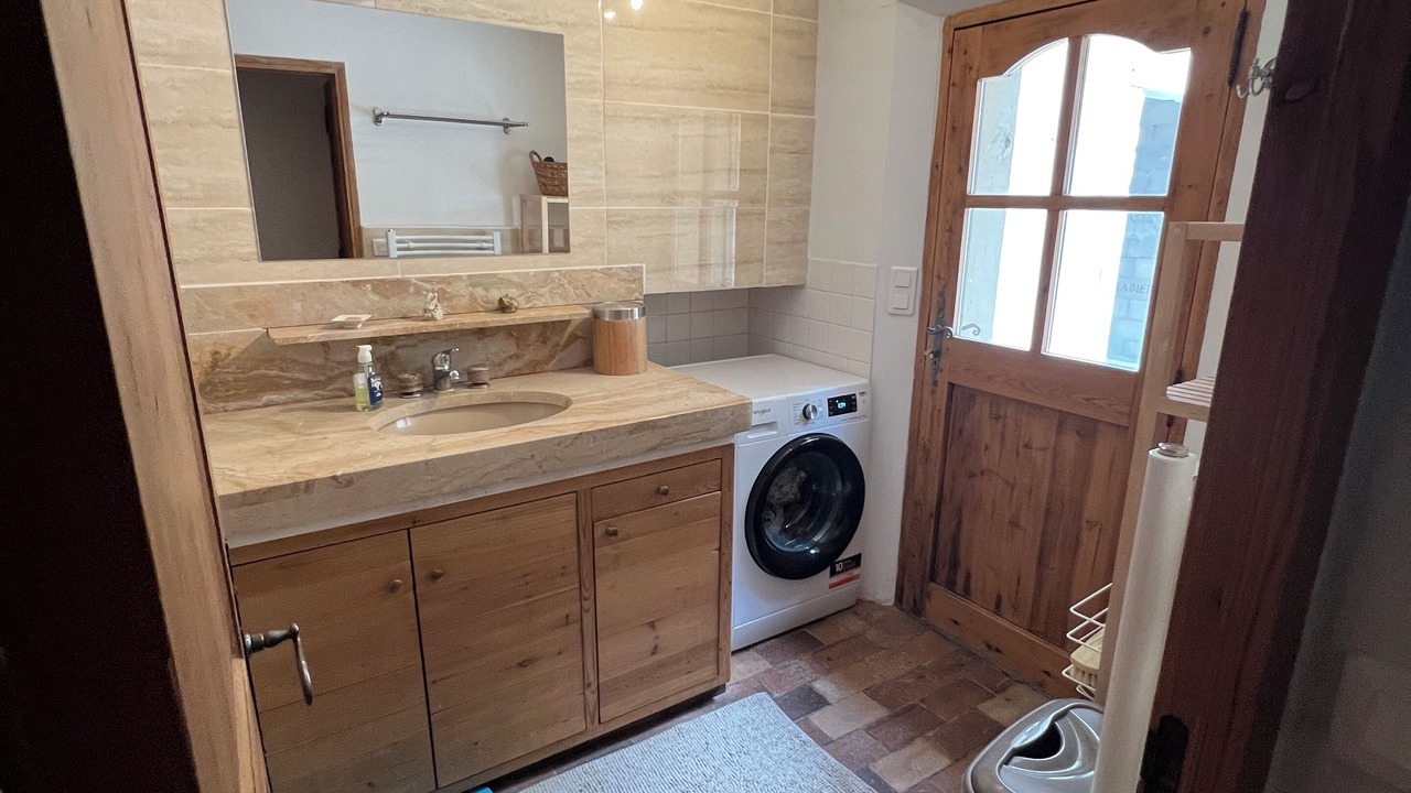 Photo of Bathroom in Villedieu