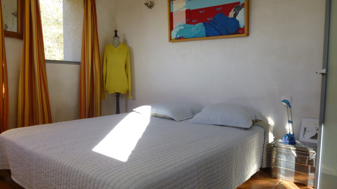 Photo of Bedroom in La Roque-sur-Pernes