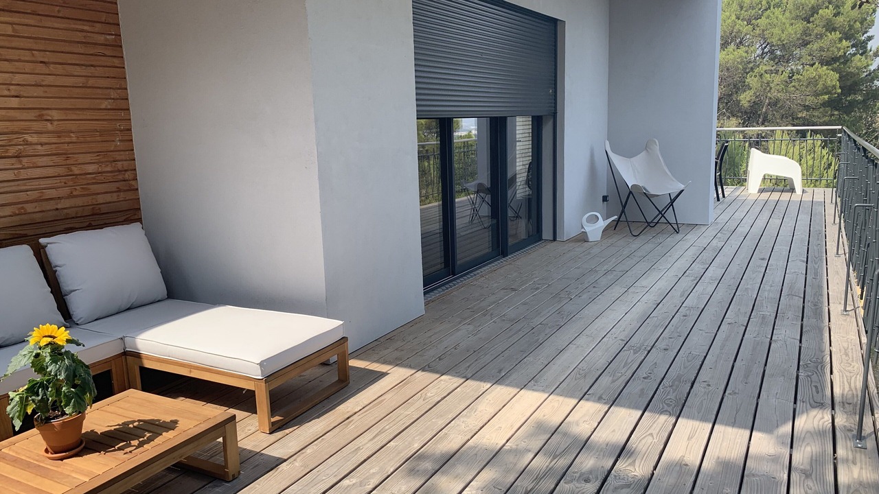 Photo of Patio Balcony in Saint-Marcel-d'Aredeche