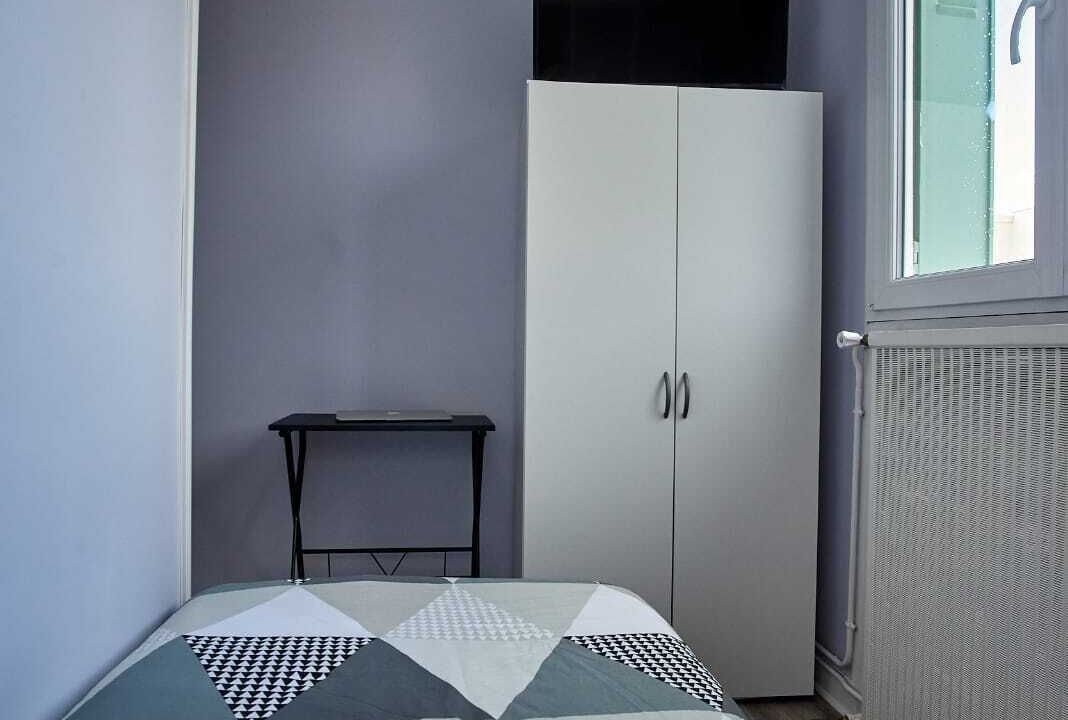 Photo of Bedroom in Nevers