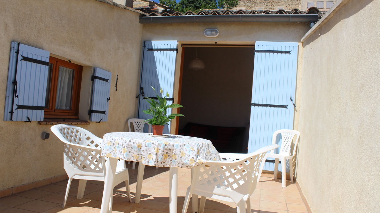 Photo of Outdoor in Colonzelle