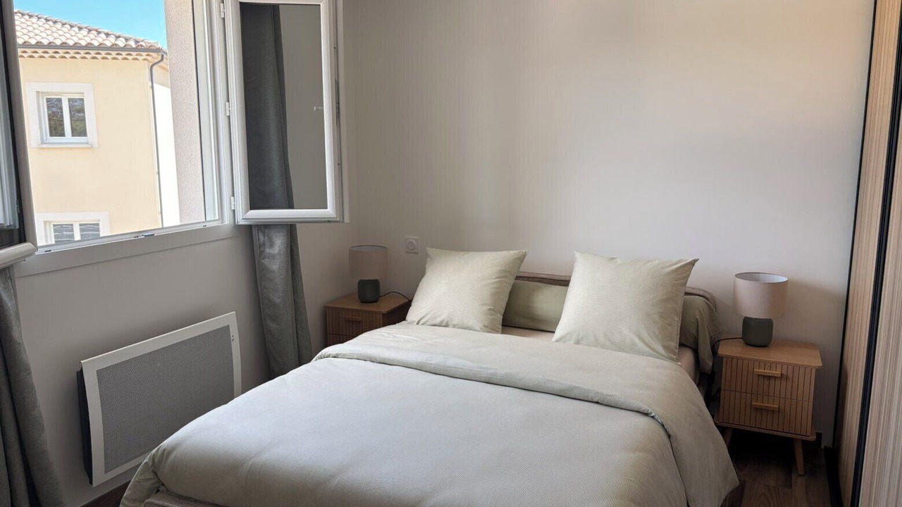 Photo of Bedroom in Bollene