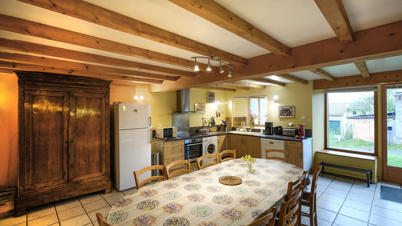 Photo of Kitchen in Manglieu