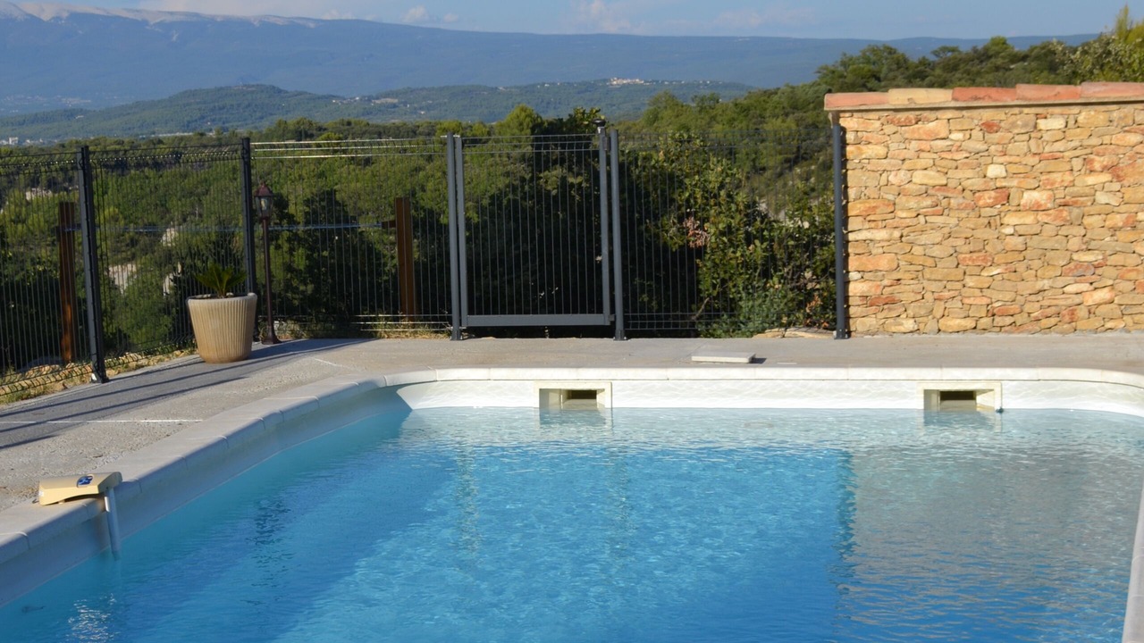 Photo of Outdoor in La Roque-sur-Pernes
