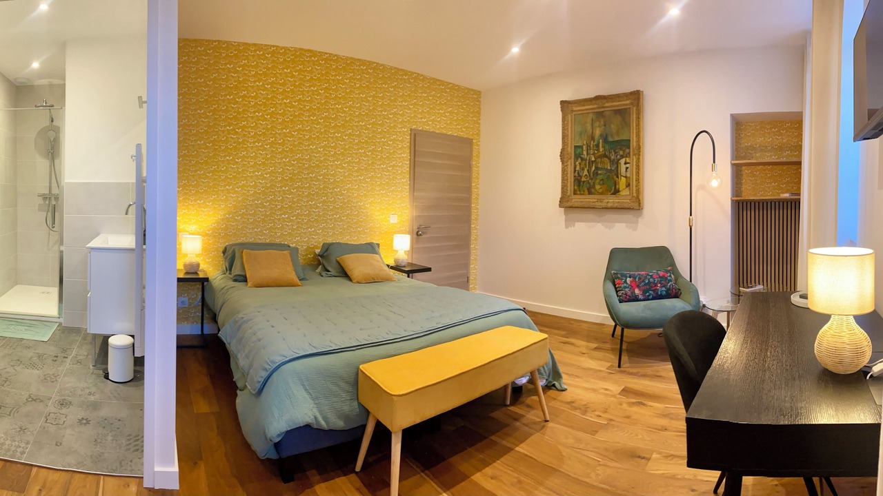 Photo of Bedroom in Lons-le-Saunier