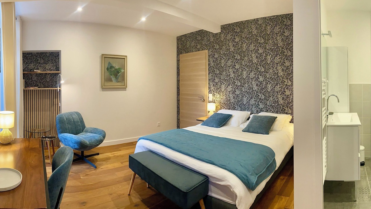 Photo of Bedroom in Lons-le-Saunier