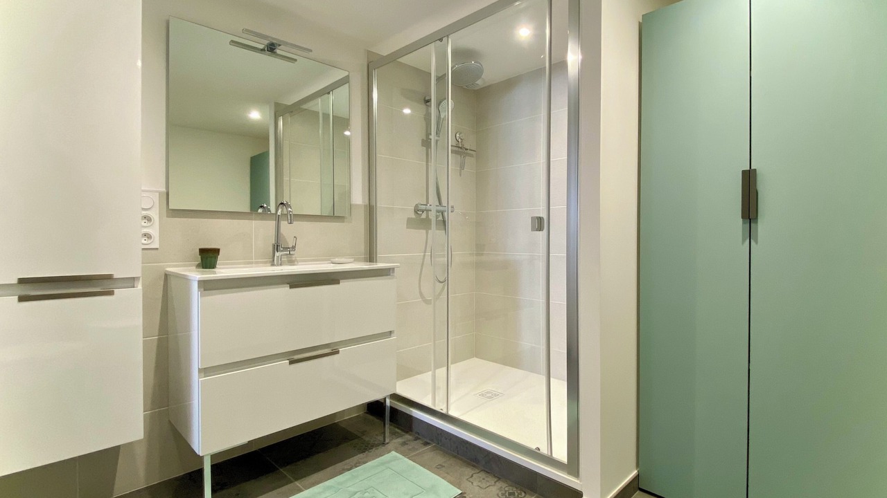 Photo of Bathroom in Lons-le-Saunier