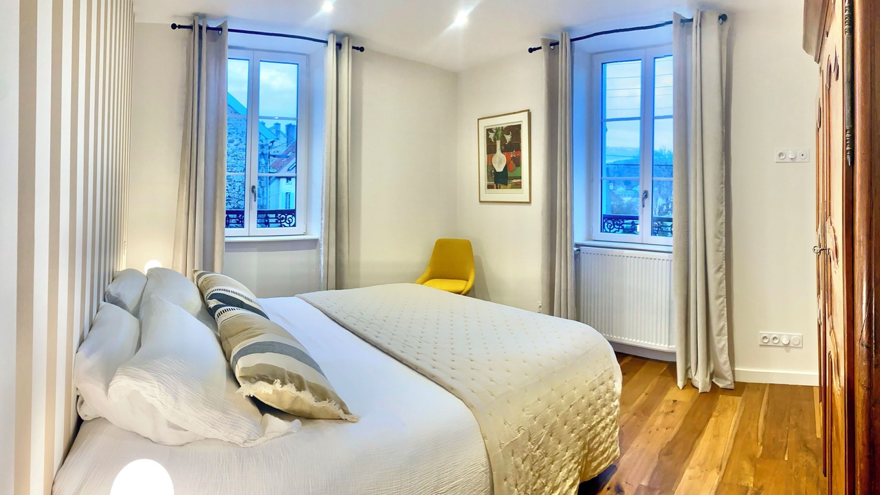 Photo of Bedroom in Lons-le-Saunier
