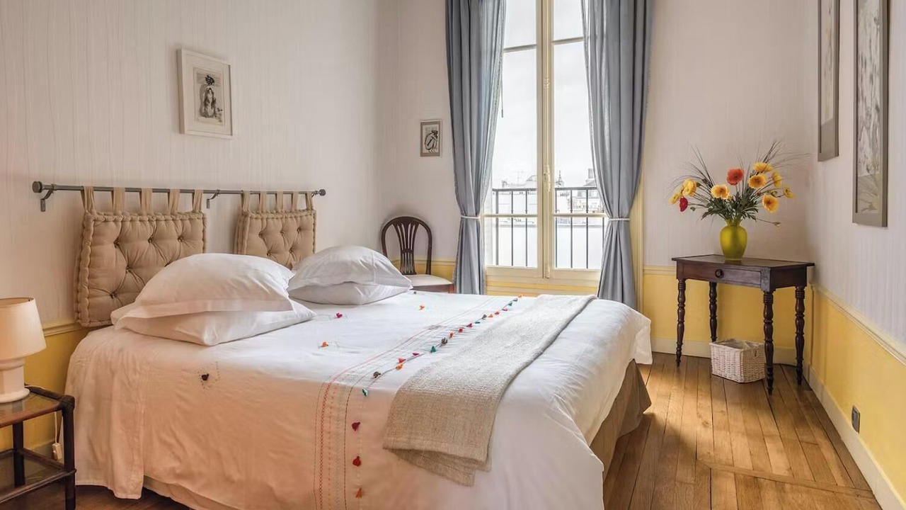 Photo of Bedroom in 5th Arrondissement
