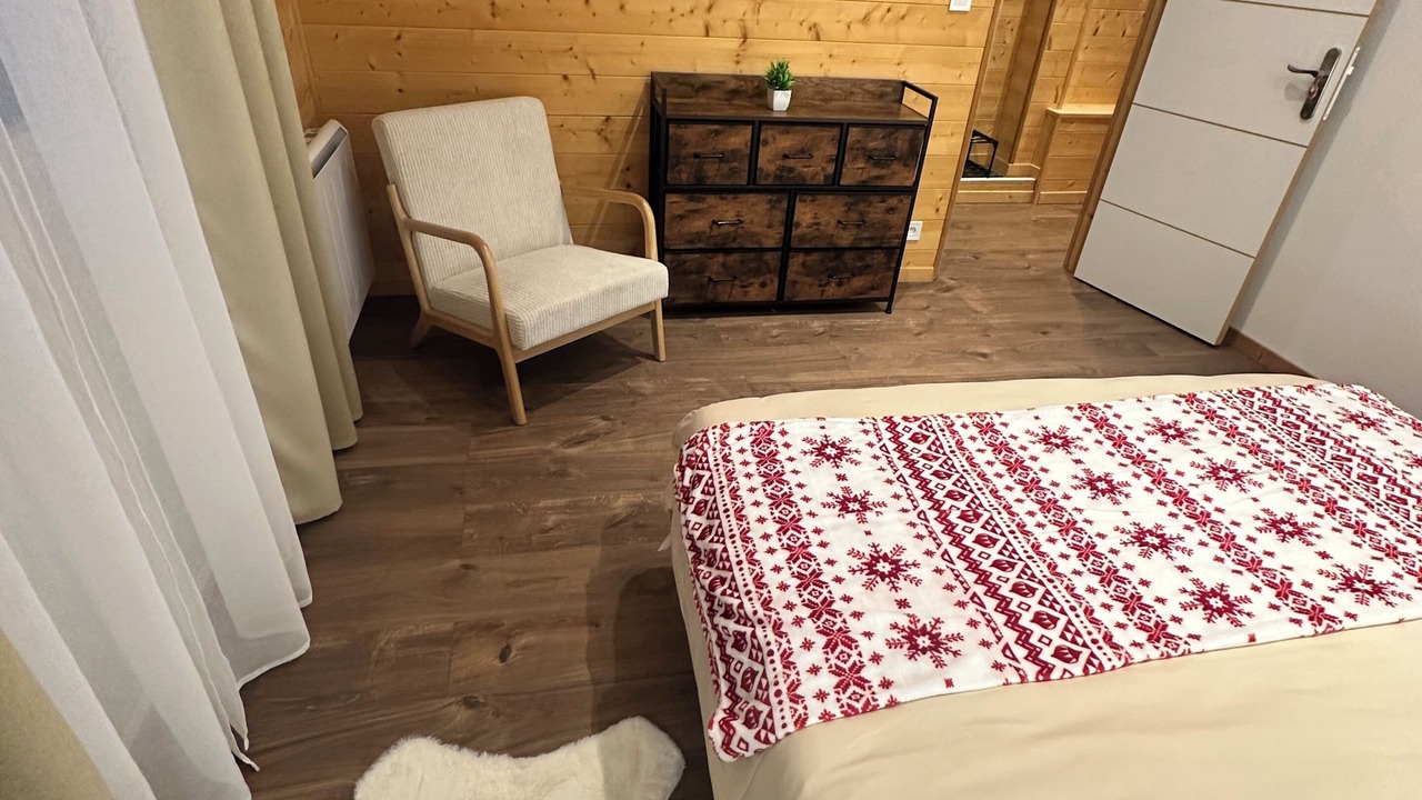 Photo of Bedroom in Cousance