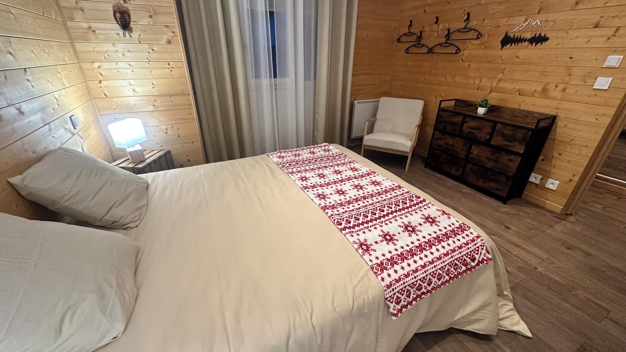 Photo of Bedroom in Cousance