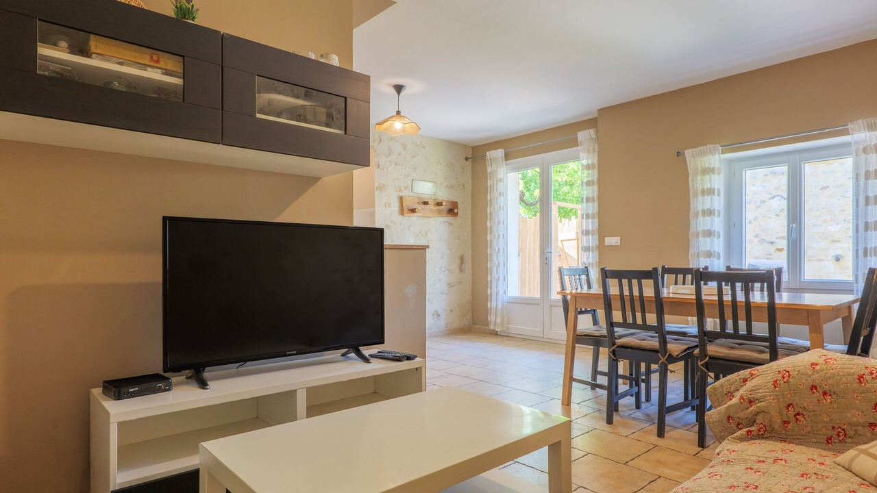 Photo of Livingroom in Saint-Paul-Trois-Chateaux