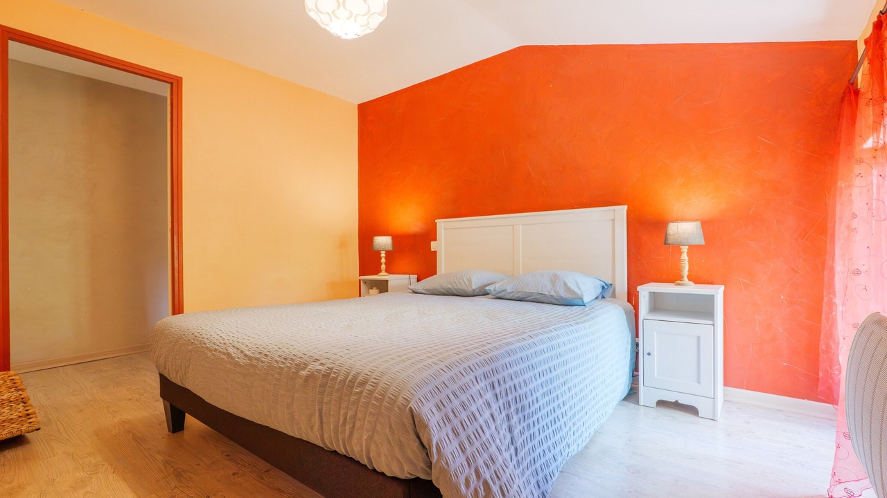 Photo of Bedroom in Saint-Paul-Trois-Chateaux