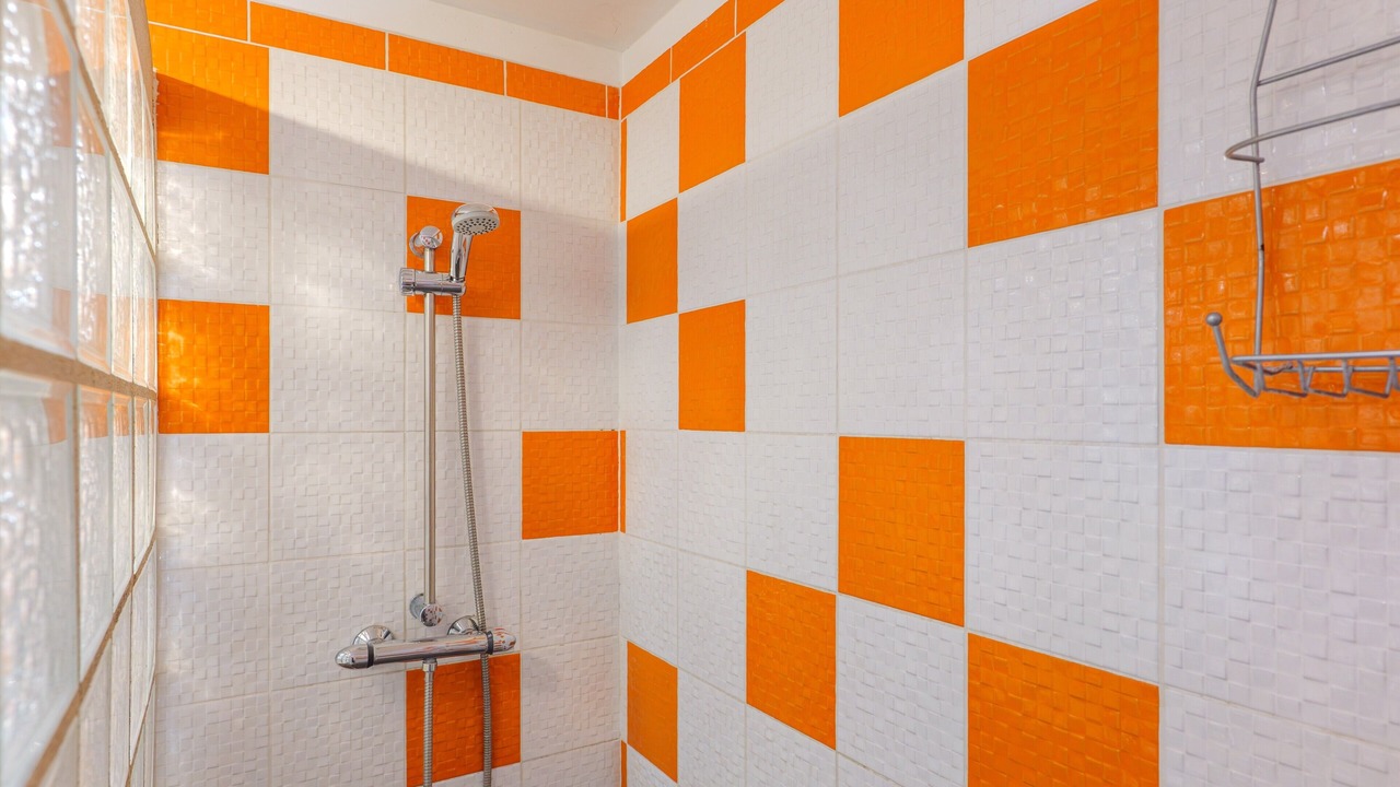 Photo of Bathroom in Saint-Paul-Trois-Chateaux