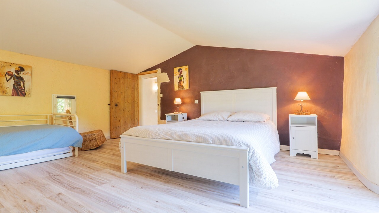 Photo of Bedroom in Saint-Paul-Trois-Chateaux