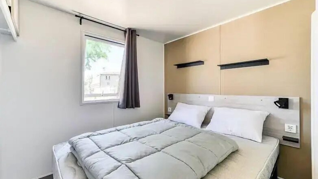 Photo of Bedroom in Saint-Thome