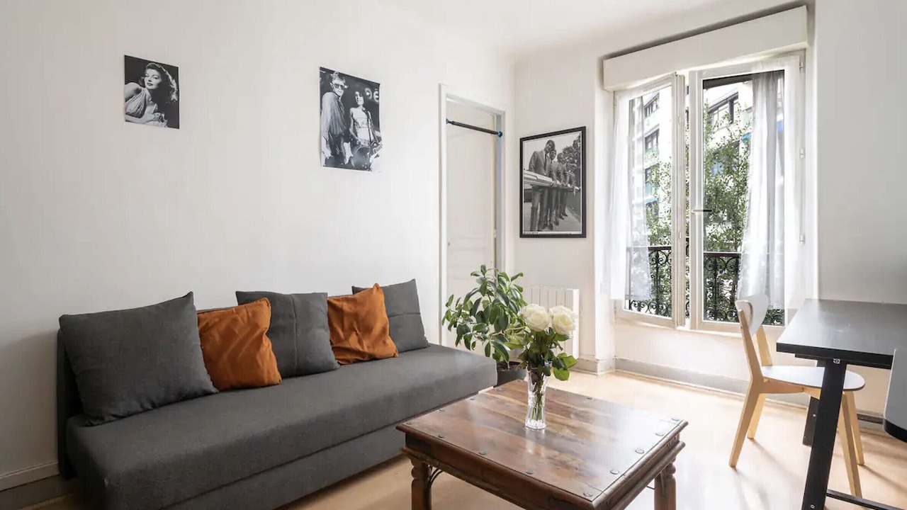 Photo of Livingroom in Combat