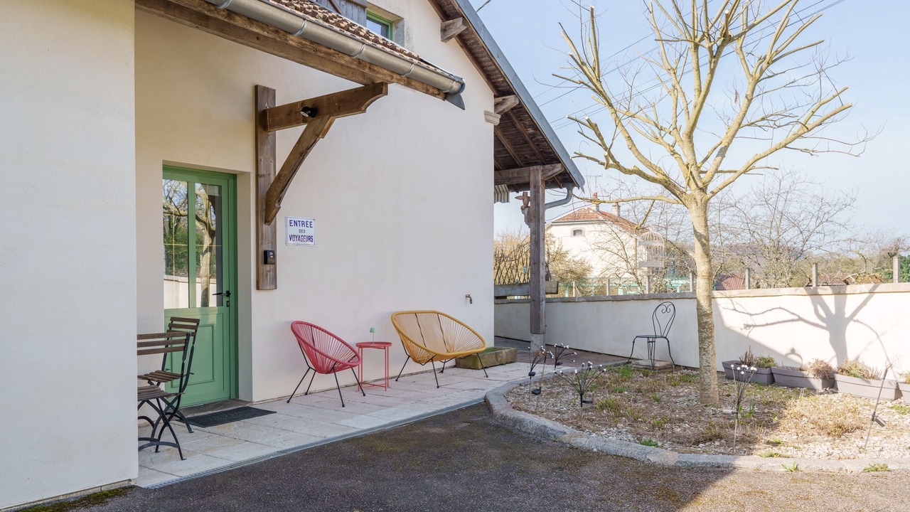 Photo of Patio Balcony in Gourgeon